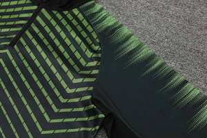 เสื้อฟุตบอลสำหรับทั้งชายและหญิงผ้าโพลีเอสเตอร์100% แห้งเร็วระบายอากาศได้ดีชุดฝึกเล่นฟุตบอลสำหรับผู้ชาย - Product Image 6