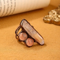 Bague ajustable unisexe en bronze plaqué, style rétro, avec colonne hexagonale en cristal blanc naturel et quartz rose, faite à la main