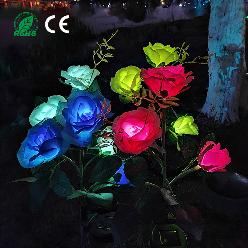 Waterproof IP65 Solar LED 3-head Rose Lamp with High CRI 95 for Outdoor Garden Landscape Decoration
