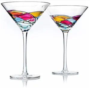 手描きのマティーニ & カクテルグラス-ルネッサンスロマンチックワイングラス2つの特大ゴブレット (マティーニ) のセット