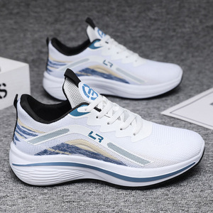 Nouvelles Chaussures de Sport Respirantes en Tissu Volant à Lacets en PVC pour Hommes, Chaussures de Course Légères en Maille Décontractées Printemps-Automne – Vente en Gros - Product Image 2