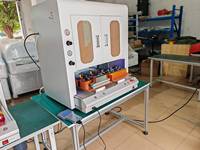 Machine de revêtement UV de bureau, équipement de pulvérisation de peinture triple protection, revêtement automatique de circuits imprimés, protection des cartes électroniques