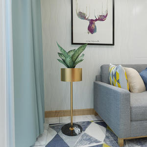 Étagère à fleurs de style nordique pot de plante verte ornement de vigne d'escalade rose verte de luxe léger monté au sol - Product Image 4