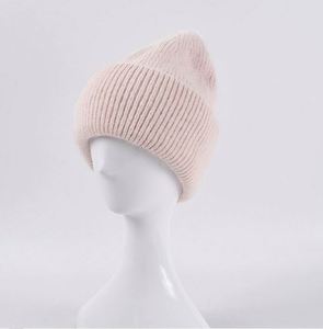 Venta al por mayor en stock: Nuevos gorros de punto de otoño-invierno para mujer, unisex, de felpa gruesa y cálida, gorros de angora en blanco. - Product Image 3
