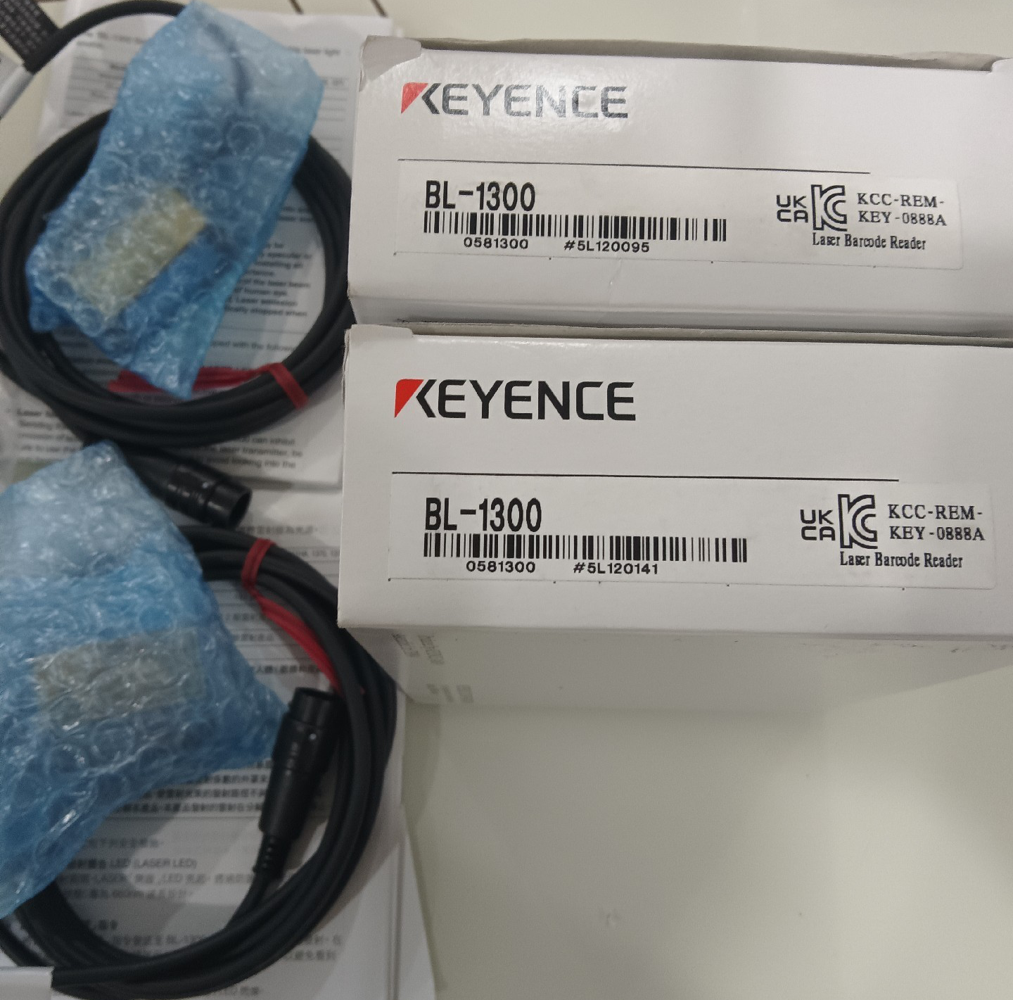 KEYENCE BL-1300 - Ultra-Compact Digital Barcode Reader