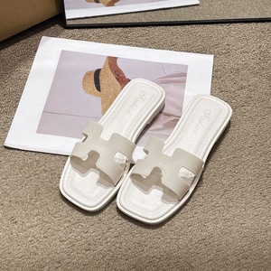 2026 New Summer Korean Style One Strap Slides Women Flat Soft Sole Fashion Outdoor Parent Child <b>Slippers</b> - Product Image 3