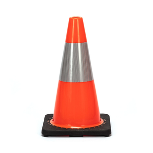 Cône de signalisation en PVC robuste Standard australien Cône de route de sécurité à base noire de 45cm pour le produit de sécurité routière d'avertissement de trafic - Product Image 4