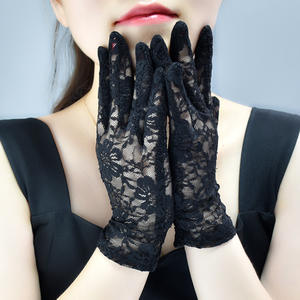 Vente en gros directe d'usine Gants en dentelle jacquard à fleurs noires Gants de mariage pour femmes, décoration de fête, de festival et de vacances - Product Image 1