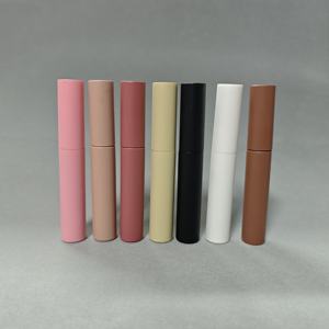 Máscara de Pestañas Beige con Diferentes Aplicadores, Tubo de Máscara Resistente al Agua de Alta Calidad con Marca Privada - Product Image 6
