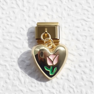 สร้อยข้อมือรูปหัวใจสีทองสุดฮิต ดีไซน์ DIY ทำจากสแตนเลสชุบทอง ยืดหยุ่นได้ เหมาะสำหรับทุกเพศทุกวัย สำหรับโอกาสพิเศษ เช่น วันครบรอบ - Product Image 3