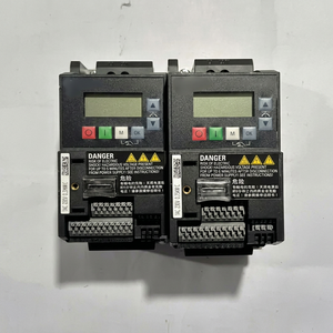 Variador de Frecuencia 6SL3210-5BB17-5BV1 de 0.75kW, 200-240V, con Filtro EMC Integrado, 4DI, 2AI, USS, Modbus RTU, IP20, Inversor Compacto - Product Image 1