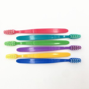 A buon mercato monouso Pre-pasta spazzolino da denti di vendita calda Pre-pasta spazzolino da viaggio dentifricio - Product Image 2