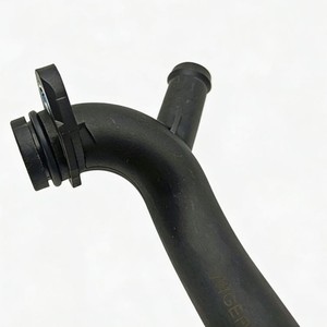 ท่อยางน้ำหล่อเย็น Audi A5 Volkswagen Multivan รุ่น 06H121065D SG012 อะไหล่พลาสติกทดแทน - Product Image 2