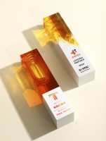 Trophée de tasse en résine blanche personnalisé haut de gamme artisanat créatif décoration de table excellente médaille et plaque du personnel