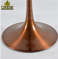 Or rose luxueux # Base de table Tulip en acier inoxydable 304 avec coque extérieure brossée et plaque supérieure en fer avec revêtement en poudre noire