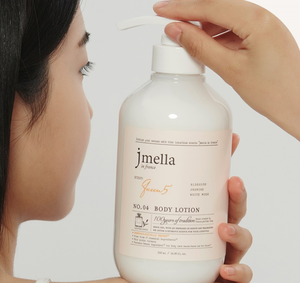 JMELLA EN FRANCE Lotion Corporelle Pivoine en Fleurs Texture Légère Hydratation Quotidienne Peau Douce Non Grasse Absorption Rapide - Product Image 4