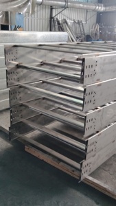 Coudes trapézoïdaux en alliage d'aluminium pour chemins de câbles, chemins de câbles en alliage d'aluminium de type échelle, chemins de câbles trapézoïdaux en alliage d'aluminium - Product Image 3