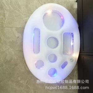 Cubo de hielo inflable redondo de plástico para bebidas, diseño novedoso para fiestas - Product Image 4