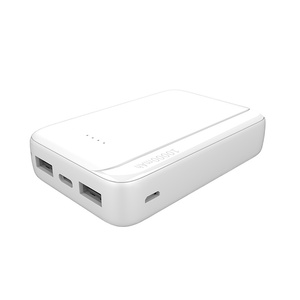 Nouvelle banque d'alimentation <span class=keywords><strong>de</strong></span> batterie li-polymère <span class=keywords><strong>de</strong></span> taille <span class=keywords><strong>de</strong></span> <span class=keywords><strong>carte</strong></span> <span class=keywords><strong>de</strong></span> crédit d'usine avec la double charge rapide d'USB pour des téléphones conception ultra mince - Product Image 1