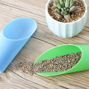 Soumei Hidemi <b>Bucket</b> <b>Spade</b> Plastic Brown Standard Scoop For Home Gardening Soil Filling <b>And</b> Top Dressing Tool - Product Image 2