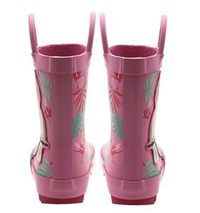 Botas de Lluvia para Niñas YL281, Personalizadas, de Alta Calidad, a Media Pantorrilla, de Goma, Resistentes al Agua - Product Image 6