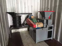 Presse à billes pour engrais à double rouleau machine presse à billes en forme d'œuf pour pâte d'électrode machine utilisée dans les usines de charbon électrique