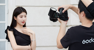 แฟลช Godox V1Pro TTL แบบหัวกลม 76Ws 1/8000 HSS ระบบ 2.4G X ใช้แบตเตอรี่ Li-ion พร้อมแม่เหล็ก สำหรับกล้อง Canon <span class=keywords><strong>Nikon</strong></span> Sony Fuji OM - Product Image 6