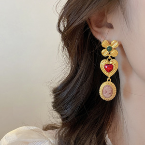 Collana cuore fiore Vintage placcato in oro Manna nuovo stile <span class=keywords><strong>palazzo</strong></span> con catena di clavicola <span class=keywords><strong>diamante</strong></span> per feste e fidanzamenti - Product Image 3