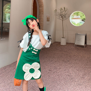 Conjunto de Ropa de Moda para Niñas 2022, Camisa Blanca de Manga Corta con Lazos + Vestido Verde con Tirantes Florales, Conjunto de 2 Piezas, 5-15 Años - Product Image 1