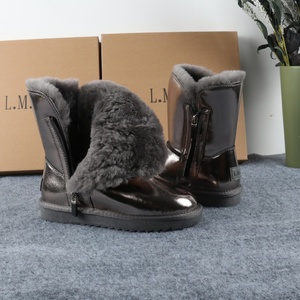 Nouvelles bottes d'hiver pour femmes 2024, dessus en véritable peau de mouton, doublure en véritable fourrure de renard, antidérapantes, fermeture éclair latérale, bottes et bottines - Product Image 1