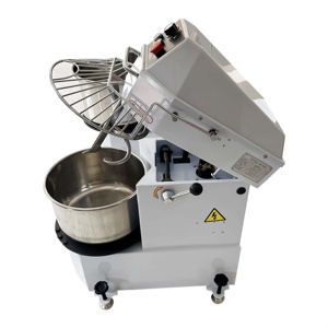 Mélangeur à pâte à <span class=keywords><strong>pain</strong></span> en acier inoxydable de qualité alimentaire 20L, prix d'usine, avec transmission par engrenages et chaîne, pour <span class=keywords><strong>boulangerie</strong></span> et restaurant commerciaux - Product Image 2