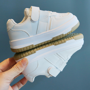 Petites chaussures blanches pour enfants, chaussures de sport pour filles, antidérapantes, légères, chaussures souples pour garçons, chaussures décontractées pour bébés - Product Image 4