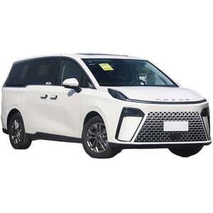 2025 SAIC Maxus <span class=keywords><strong>G70</strong></span> 5 porte 7 posti Premium ammiraglia MPV a trazione anteriore 2.0T automatica benzina R17 taglia pneumatici sinistra <span class=keywords><strong>auto</strong></span> nuova