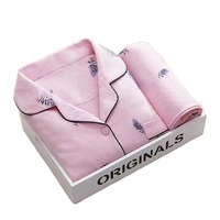 Femmes pas cher lait soie tissu vêtements de nuit à manches longues col rabattu vêtements de détente pyjamas motif floral 2 pièces ensembles dessin animé pantalon