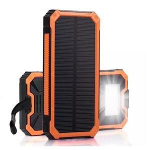 Batterie solaire étanche 12000 mAh avec charge complète par énergie solaire, chargeur solaire portable avec lumière LED - Product Image 2