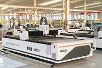 Machine de découpe laser à fibre de haute qualité 6000W 3000W CNC pour tôles métalliques 3015 avec laser Raycus IPG CE pour acier inoxydable et carbone