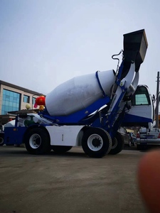 Camion malaxeur à béton autochargeur personnalisé de 3,5 m³ avec rotation, fabrication professionnelle - Product Image 2