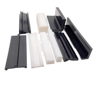 Accessoires pour <span class=keywords><strong>profil</strong></span>és en aluminium Bande <span class=keywords><strong>de</strong></span> couverture noire en plastique <span class=keywords><strong>PVC</strong></span> et bande en U pour les raccords <span class=keywords><strong>de</strong></span> panneaux <span class=keywords><strong>de</strong></span> verre - Product Image 2