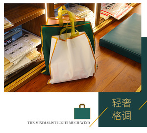 Logo personalizzato fabbrica eco-friendly stampato di alta qualità vestiti di plastica poliestere imballaggio Tote Bag Shopping regalo sacchetti con la mano - Product Image 6