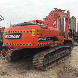 Excavateur Doosan DH225 d'occasion Poids en service de 25 tonnes Composants du moteur et du noyau de la pompe Fabriqués en Corée - Product Image 1