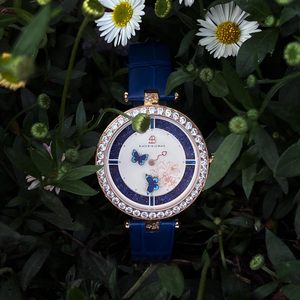 Nouvelle montre à quartz 2026 avec cadran <span class=keywords><strong>ciel</strong></span> étoilé 3D papillon, incrustation de cristaux, boîtier or rose, bracelet en cuir <span class=keywords><strong>bleu</strong></span> - Product Image 3