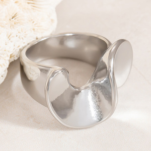 Geometric Titanium Steel <b>Ring</b> Irregular Heart Shape For Women Index Finger Gift Jewelry - Product Image 3