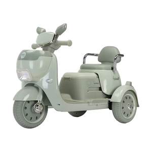 バッテリー駆動のプラスチック製ライドオンキッズ電動オートバイ三輪車<span class=keywords><strong>2</strong></span>〜13歳 - Product Image 2