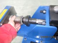 Machine de réduction d'extrémité de tuyau d'extenseur de tube pour l'échappement