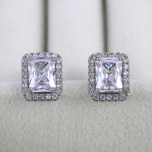 Orecchini a Perno Quadrati per Donne, Stile Elegante e Scintillante, Accessorio Moda per Orecchie - Product Image 6