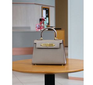 Sacs à main de luxe de créateur pas chers pour femmes, version Louis, vente en gros, marque authentique, style 5000, portables, avec fermeture éclair, résistants à l'eau - Product Image 5