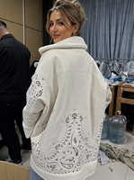 Manteau long en peau de mouton composite pour femme, broderie paisley, bordure en fausse fourrure, couleur contrastée, manteau d'hiver