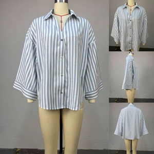 HK72888 Chemises d'Été Personnalisées pour Femmes, Blouses Élégantes à Manches Longues et Col Polo, Rayées Bleues, Coupe Ample - Product Image 6