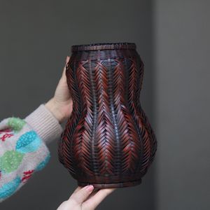 Handmade Bamboo Gourd Shaped Vase For Zen Tea Ceremony Decorative Tabletop Flower Arrangement Asian Style Floral Basket - Product Image 2