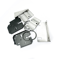 Supports, clips et composants formés en tôle d'acier inoxydable, conçus sur mesure pour la robotique industrielle